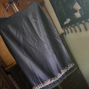 Elegant Black Skirt with Floral Embroidery